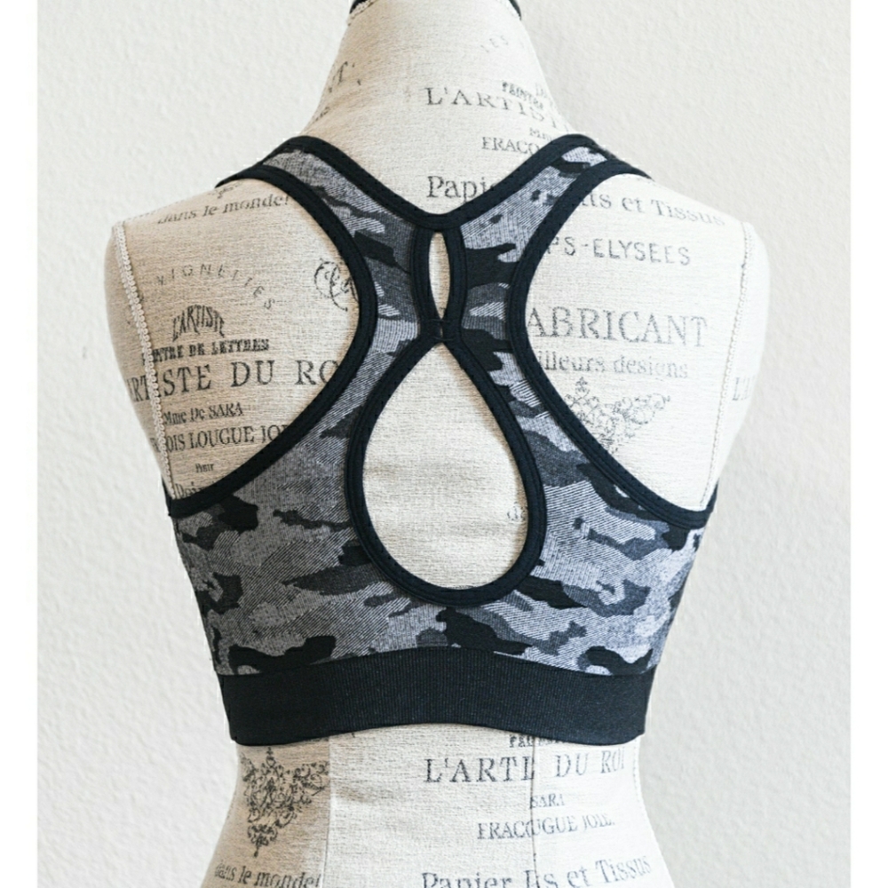 Z by Zella Bootcamp Camo Seamless Bra - Picture 5 of 6